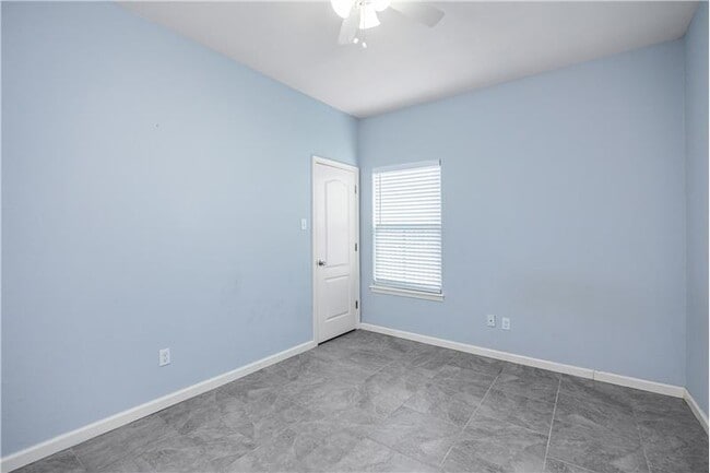 Building Photo - 6402 Williams Dr