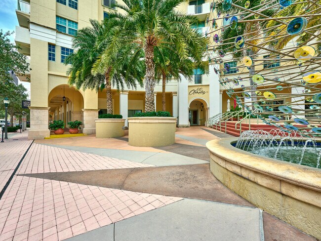 Building Photo - 610 Clematis St