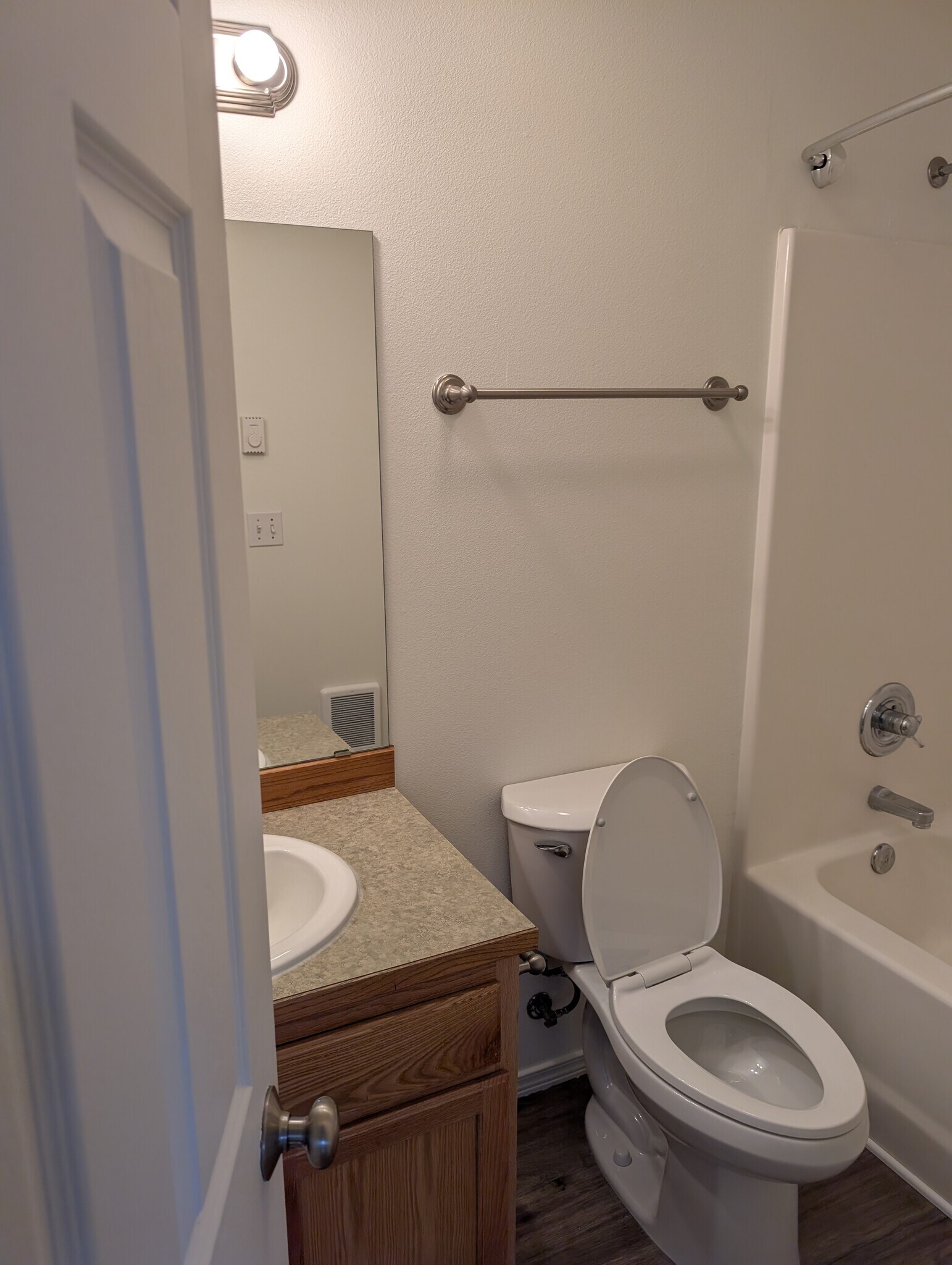 Building Photo - 790 SE Kierra Pl