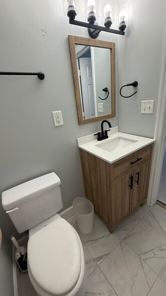 newly refurbished bathrooms - 286 Ashley Ave