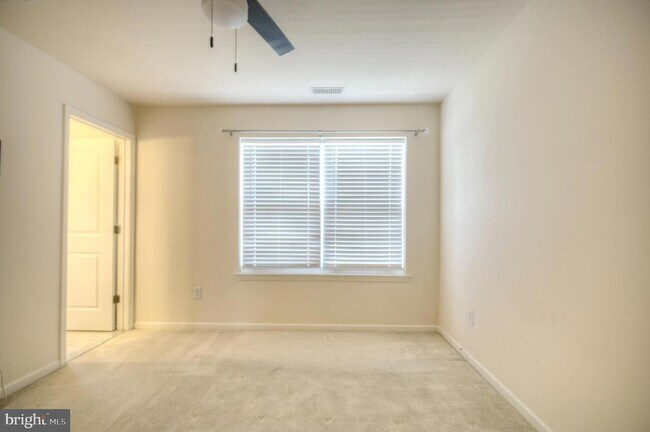 Building Photo - 58 Iron Gate Rd