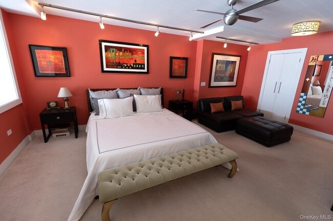 Building Photo - 1 Landmark Sq