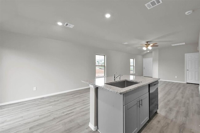 Building Photo - 488 Dalloway St