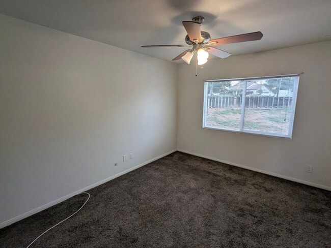 Building Photo - 4 Bed / 3 Bath with bonus room - Single Story Home in El Cajon