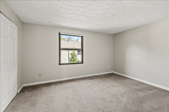 Building Photo - 11528 Sunset Cove Ln