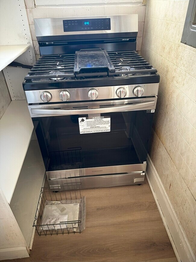 Building Photo - 5114 S Woodlawn Ave