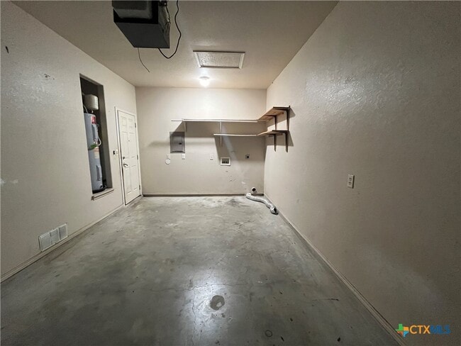 Building Photo - 268 Rosalie Dr