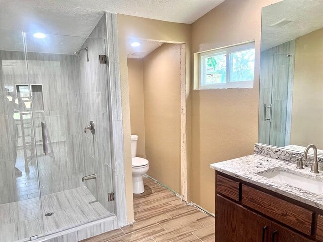 Building Photo - 9115 Puritan Way