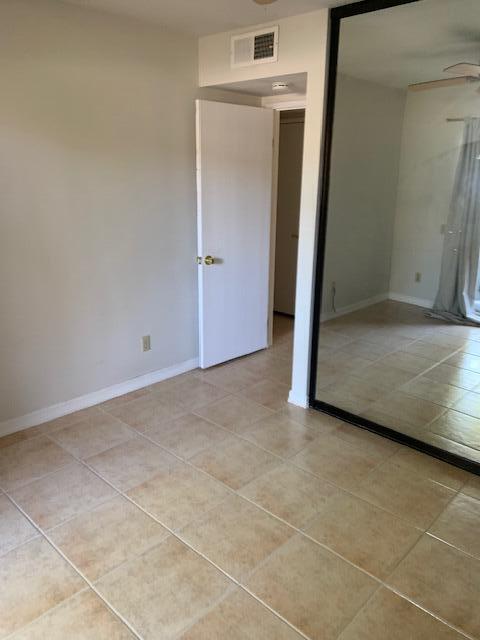 Building Photo - 291 E Mel Ave