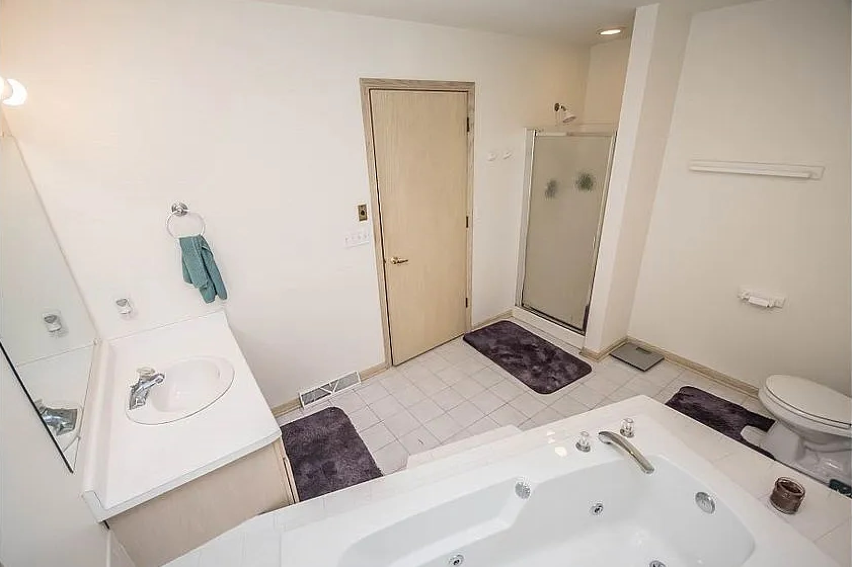 Building Photo - 2552 Pebble Valley Rd