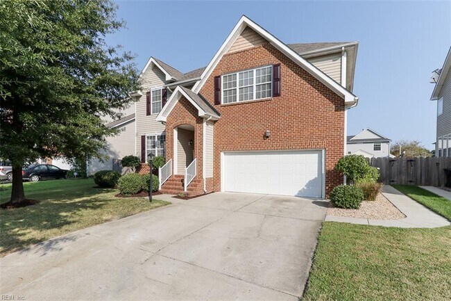 Primary Photo - 3932 Stumpy Lake Ln