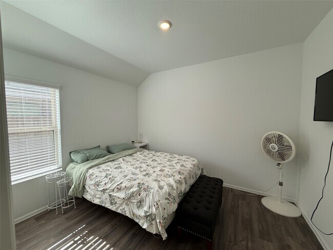 Building Photo - 2830 Paradise Rdg Wy