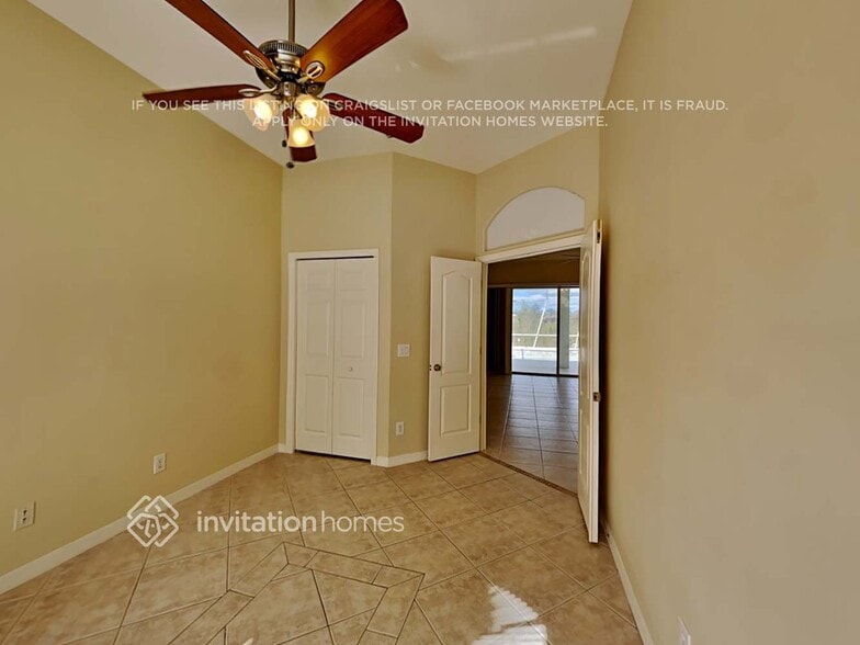 Building Photo - 692 Stillwater Ct