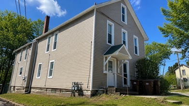 Building Photo - wpop110