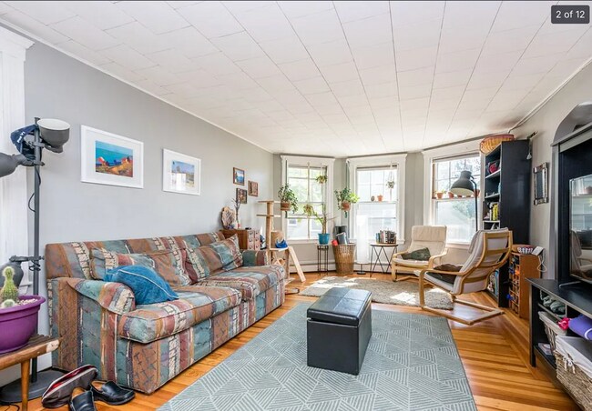 Building Photo - 20 Prescott St