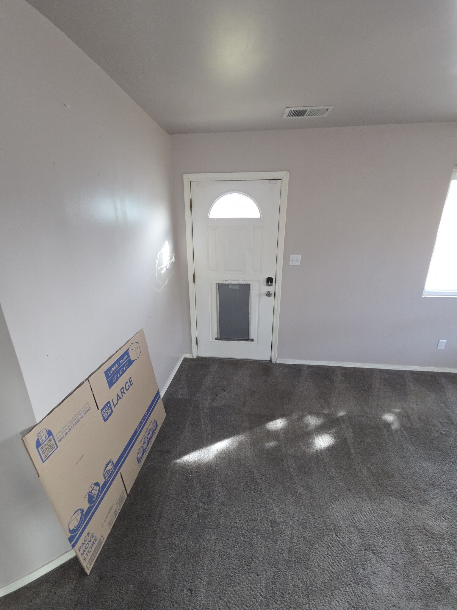 Building Photo - 10228 Belnap Pl