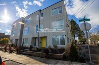 Building Photo - Tranquil Three Bedroom Retreat with Off-St...