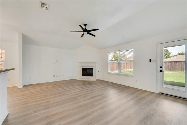 Building Photo - 7616 Val Verde Dr
