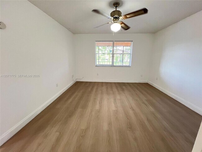 Building Photo - 15665 SW 82nd Cir Ln