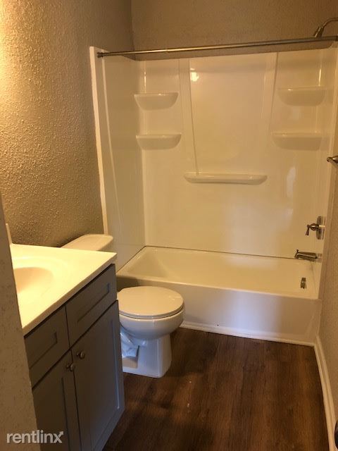 Building Photo - 2 br, 1.5 bath  - 425 Homestead St Apt G