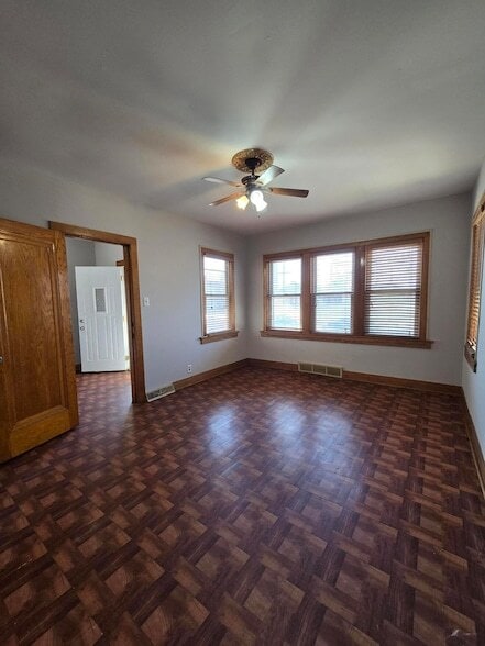 Building Photo - 3741 Parrish Ave