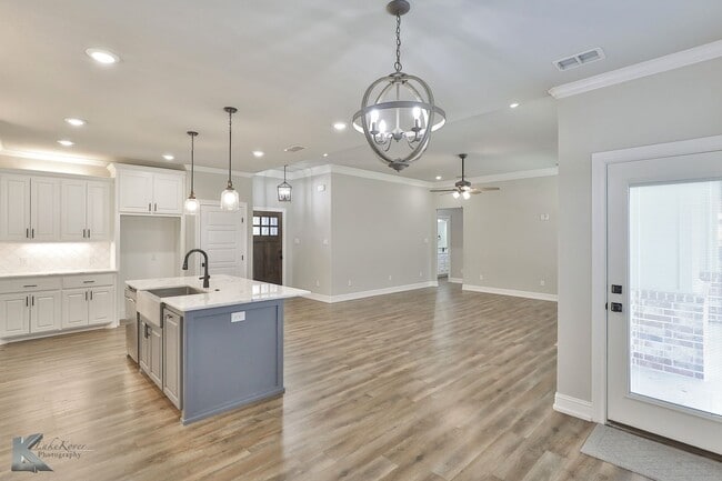 Building Photo - Wylie West! 4 bed, 2 bath, 2 car garage