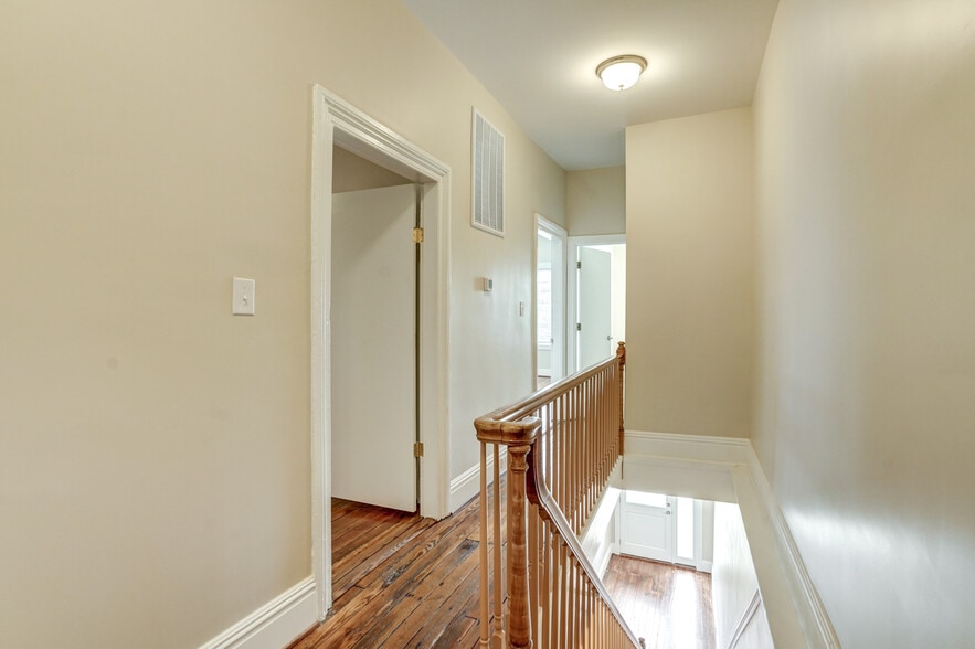 Top of stairs - 14 1/2 W Leigh St