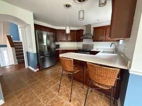 Building Photo - SIngle Family