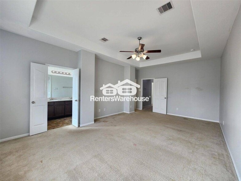 Building Photo - 9346 Valley Tree Ln