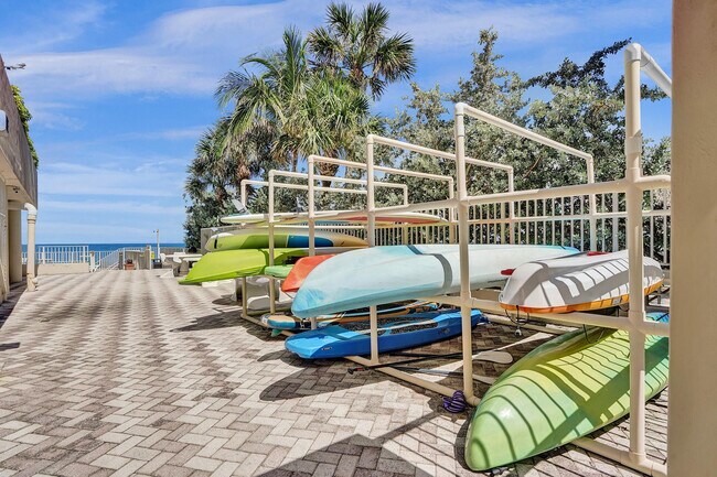 Building Photo - 4100 Galt Ocean Dr