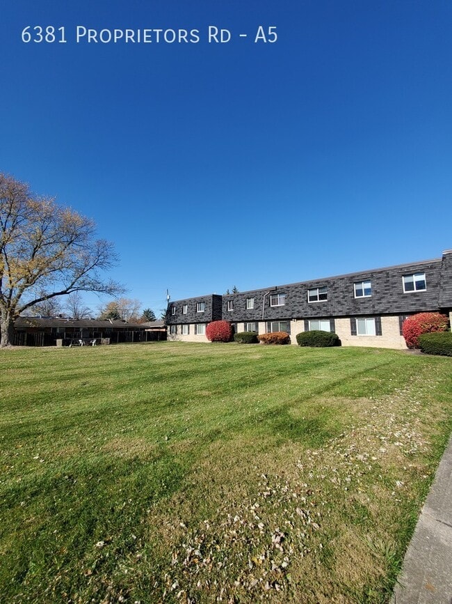 Building Photo - 3 Bedroom 2 Bath Apartment in Worthington