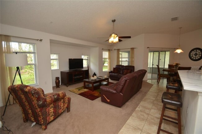 Building Photo - 192 Pine Grove Dr