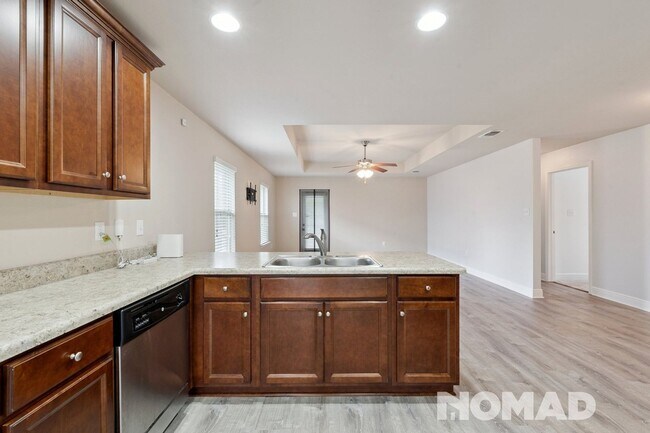 Building Photo - Charming 3BR House in Gulfport
