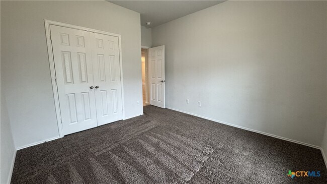 Building Photo - 406 Stonewall Ridge