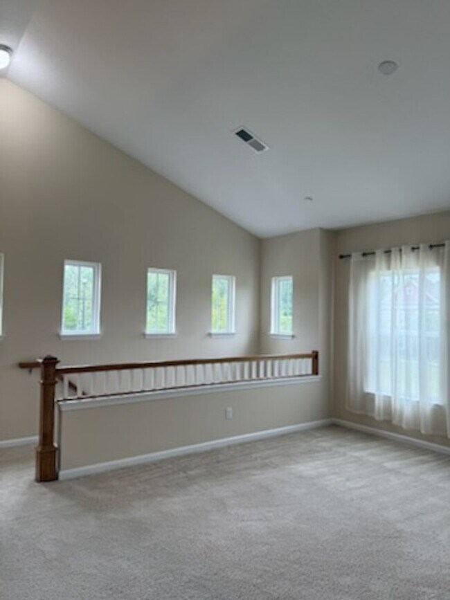 Building Photo - Wow! Incredible Luxury Townhome in William...