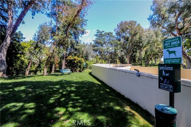 Building Photo - 2160 Century Pk E