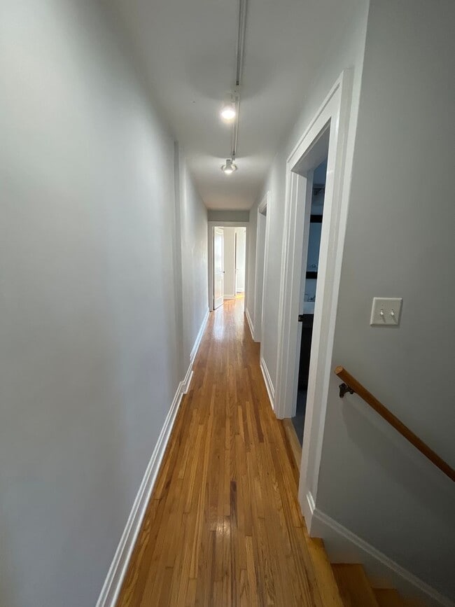 Building Photo - 268-270 Olentangy Street