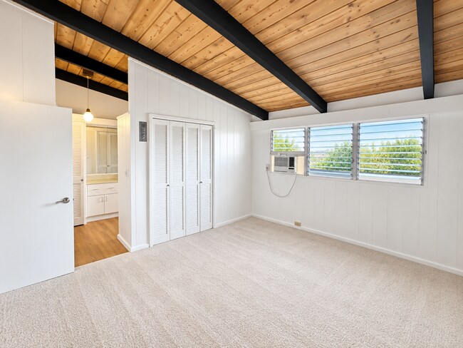 Building Photo - 3027 Kanu St