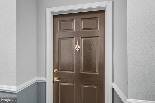 Building Photo - 1591 Spring Gate Dr.