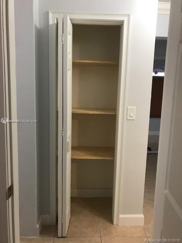 Building Photo - 7168 SW 21st St