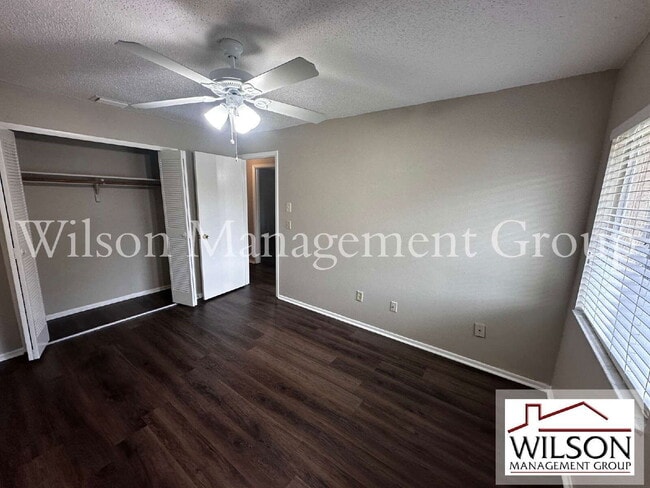 Building Photo - 321 Redwing Way