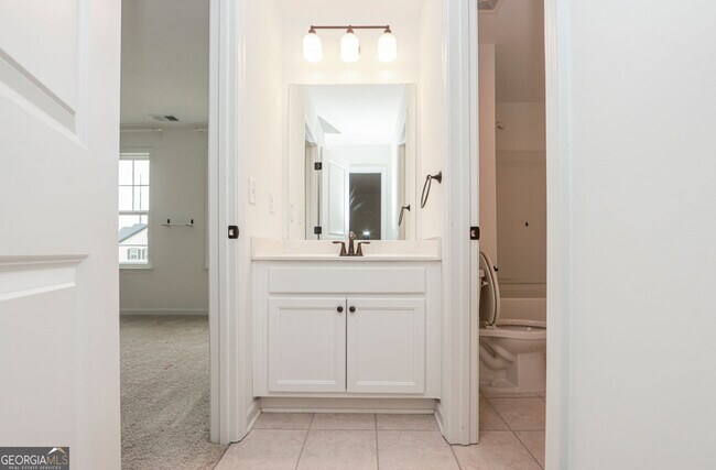 Building Photo - 5575 Coltman Dr
