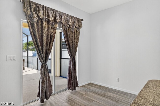 Building Photo - 2858 Via Campania St