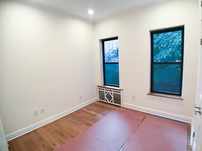 Floorplan - 33 West 63rd Street