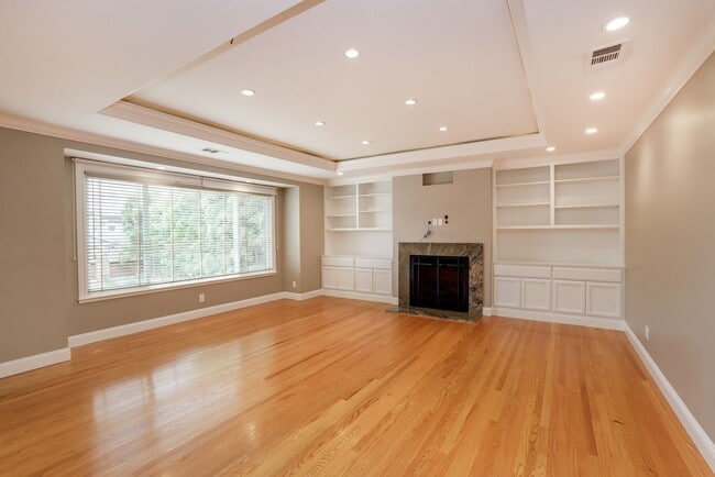 Building Photo - 4BR/3.5BA Belmont Home with Multiple Ensuite Bedrooms, A/C & 2-Car Garage | YouTube Tour