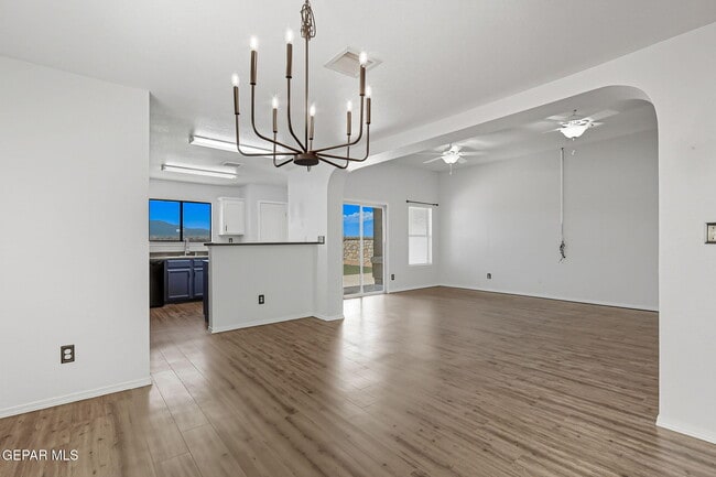 Building Photo - 6933 Jericho Tree Dr