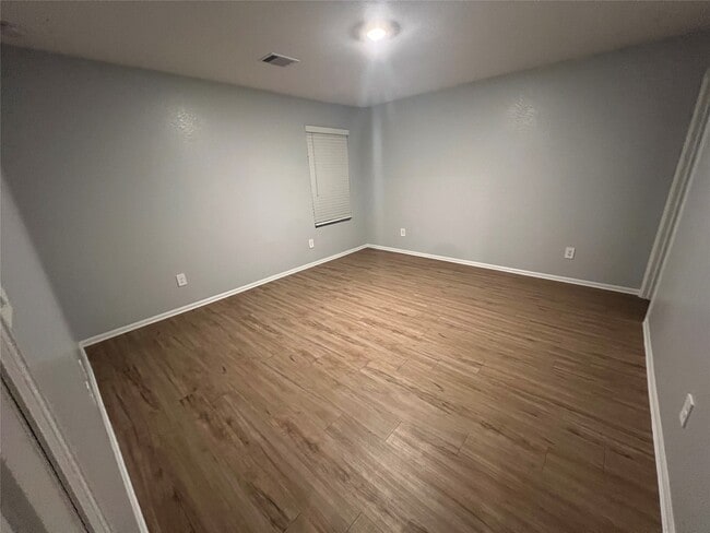 Building Photo - 3783 Solanum Dr