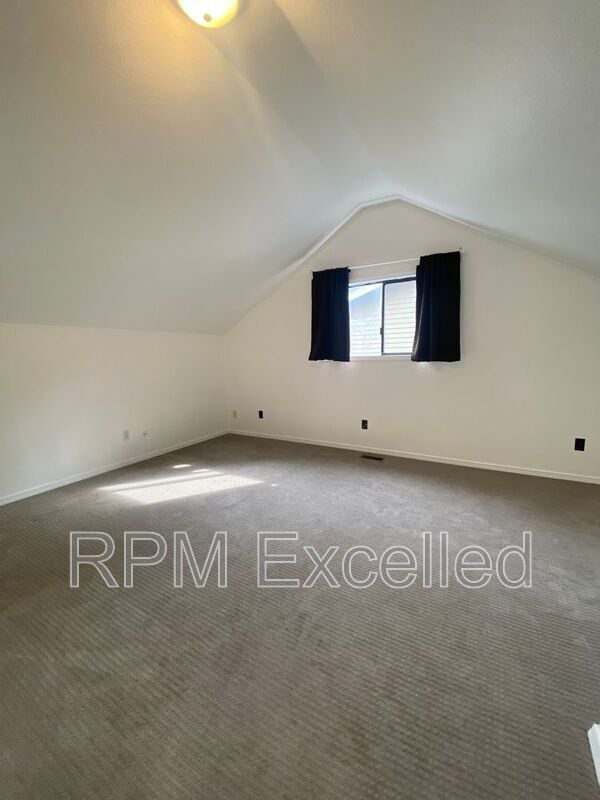 Building Photo - 32229 2nd Ave SW