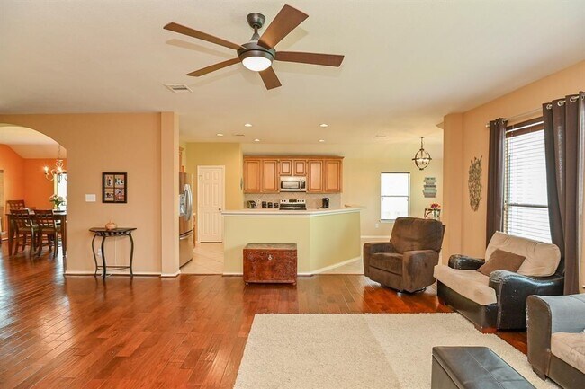 Building Photo - 4903 Lake Gladewater Ct