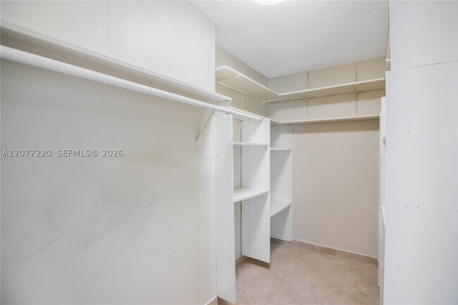 Building Photo - 16740 NE 9th Ave